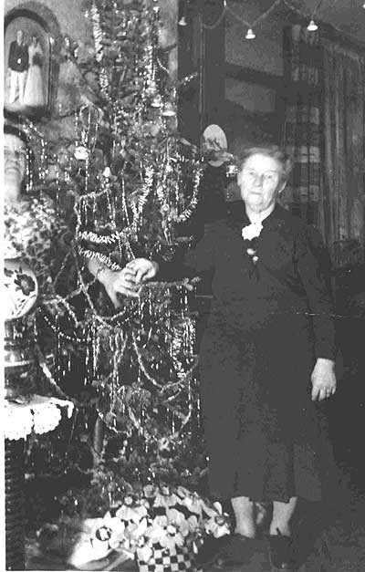 [Carrie Kalbfleisch at Christmas]